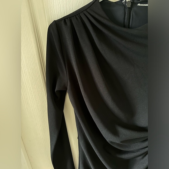 Abercrombie Long Sleeve Mini Dress - Picture 2 of 4